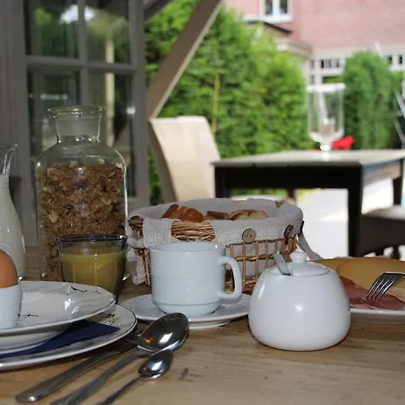 Bed & Breakfast Bel-air 2*